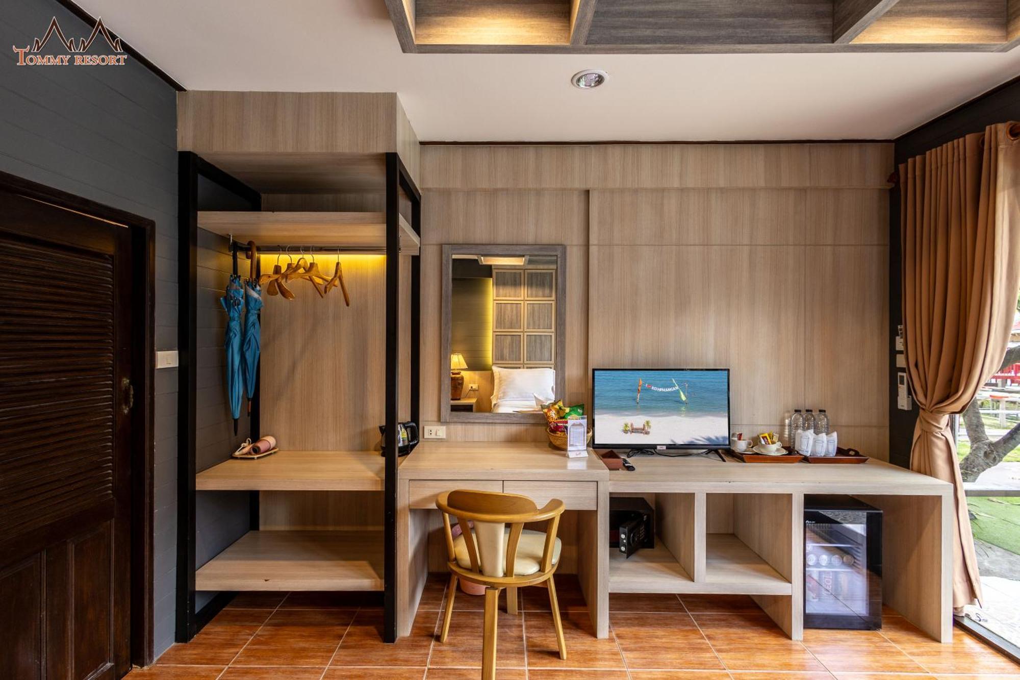 Tommy Resort Haad Rin Bagian luar foto